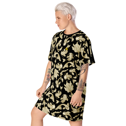 B/G Koi T-shirt dress